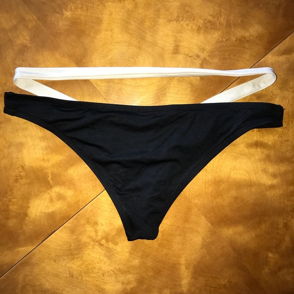 Vitamin A bikini bottom - Picture 2 of 5